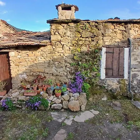 Дом отдыха Cozy Retreat In Berzi